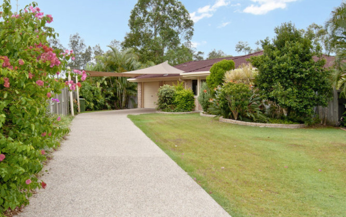 41 Albert Valley Drive,Bahrs Scrub,Australia 4207,4 Bedrooms Bedrooms,2 BathroomsBathrooms,House,Albert Valley Drive,1078