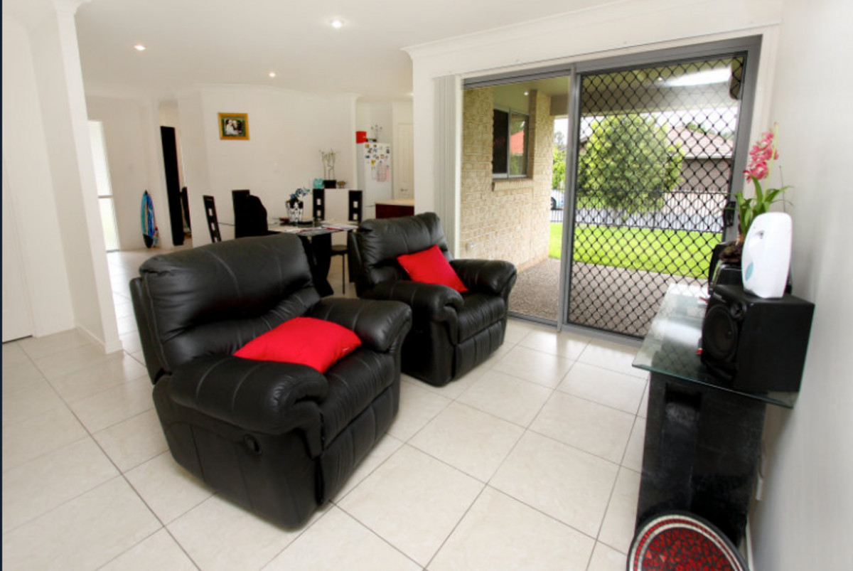81 Yovan Court,Loganlea,Australia 4131,4 Bedrooms Bedrooms,2 BathroomsBathrooms,House,Yovan Court,1084