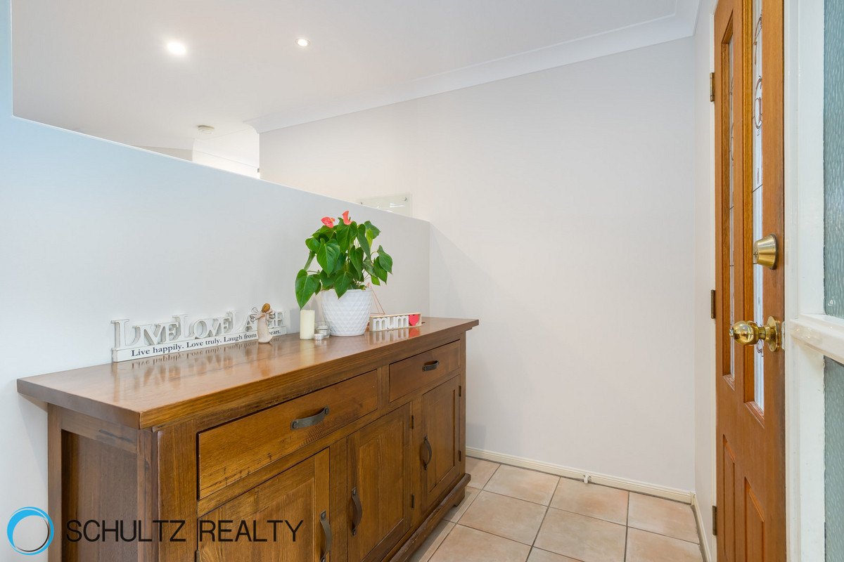 111 Carl Heck Boulevard,Windaroo,Australia 4207,4 Bedrooms Bedrooms,2 BathroomsBathrooms,House,Carl Heck Boulevard,1085