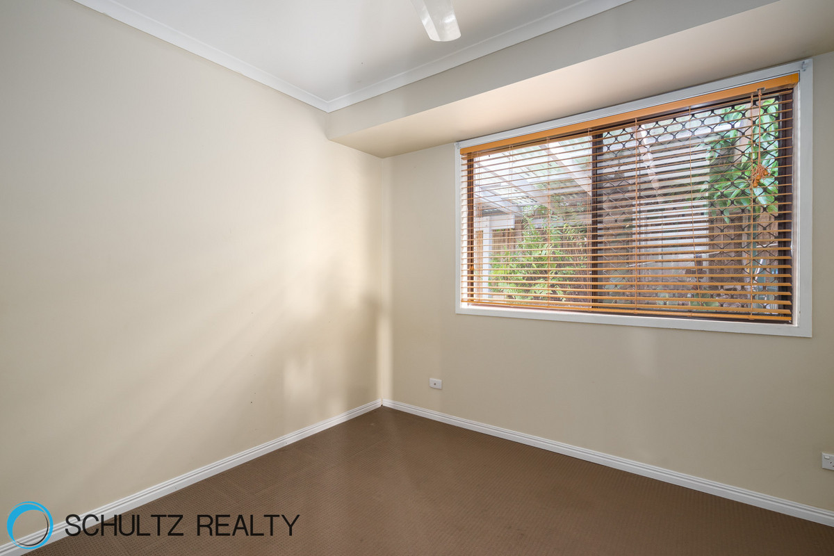 9 Rae Court,Mount Warren Park,Australia 4207,4 Bedrooms Bedrooms,2 BathroomsBathrooms,House,Rae Court,1089