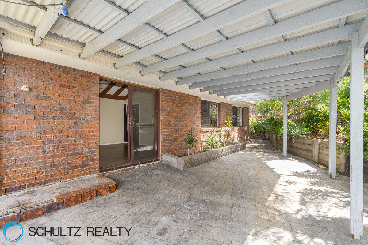 9 Rae Court,Mount Warren Park,Australia 4207,4 Bedrooms Bedrooms,2 BathroomsBathrooms,House,Rae Court,1089
