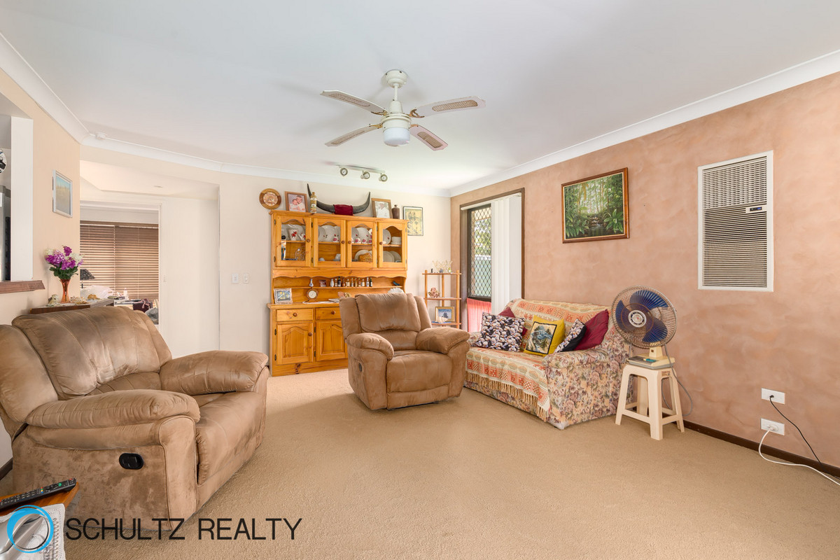 50 Grehan Crescent,Mount Warren Park,Australia 4207,3 Bedrooms Bedrooms,1 BathroomBathrooms,House,Grehan Crescent,1091