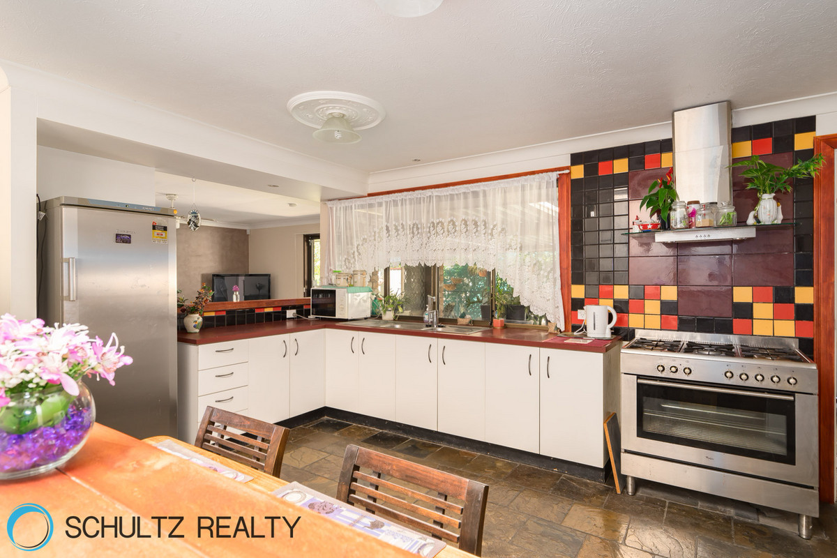50 Grehan Crescent,Mount Warren Park,Australia 4207,3 Bedrooms Bedrooms,1 BathroomBathrooms,House,Grehan Crescent,1091