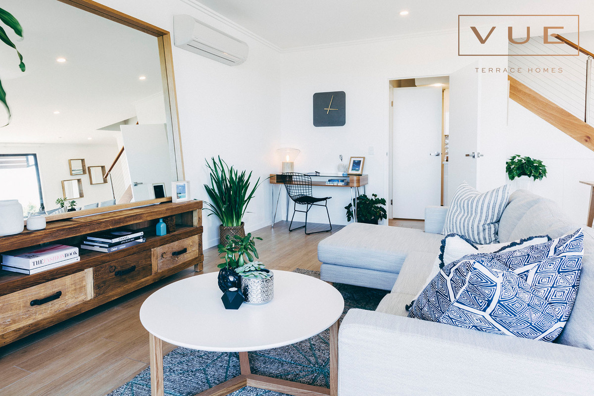 1 East Lane,Robina,Australia 4226,3 Bedrooms Bedrooms,2 BathroomsBathrooms,Townhouse,East Lane,1095