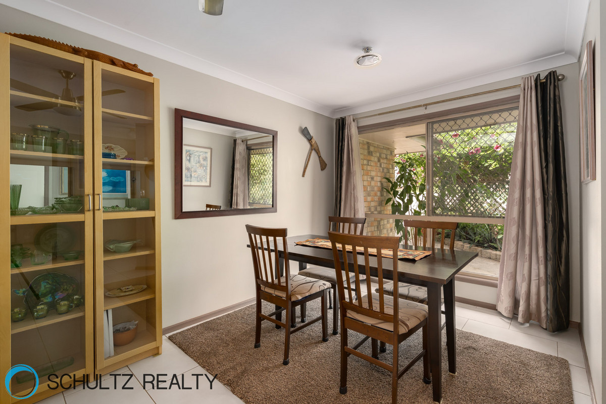 8 Hendrix Street, Windaroo, Australia 4207, 3 Bedrooms Bedrooms, ,2 BathroomsBathrooms,House,Sold,Hendrix Street,1094