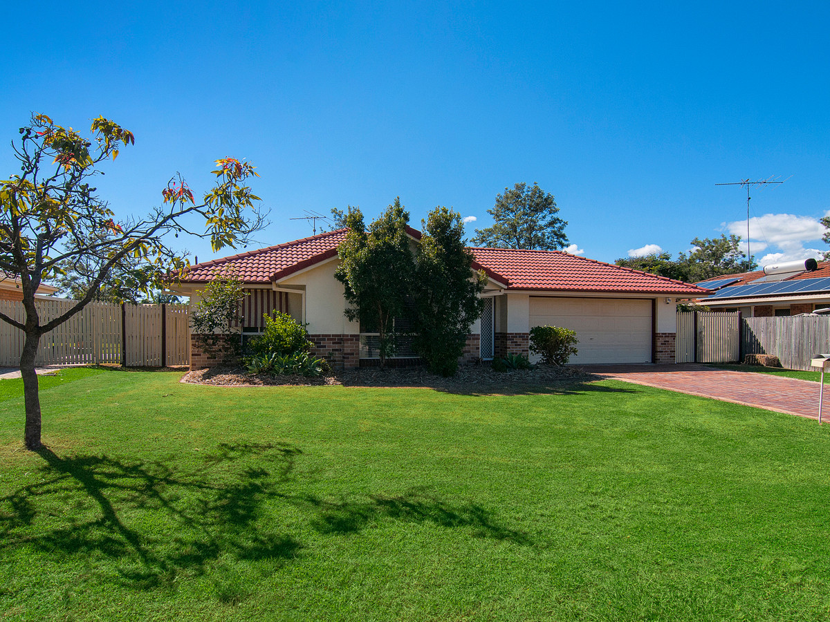 22 Hendrix Street,Windaroo,Australia 4207,4 Bedrooms Bedrooms,2 BathroomsBathrooms,House,Hendrix Street,1097