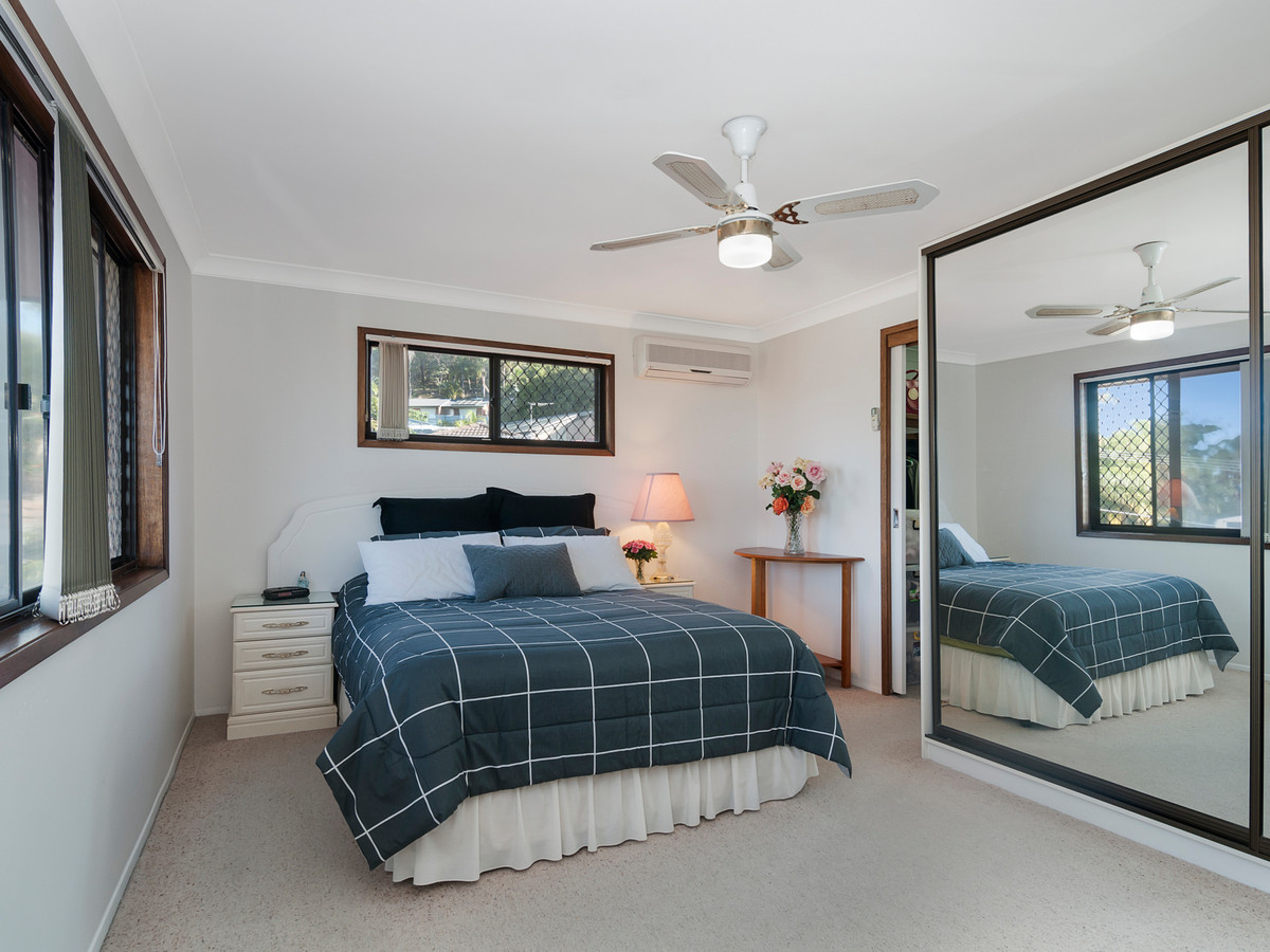 11 Shields Street,Mount Warren Park,Australia 4207,4 Bedrooms Bedrooms,3 BathroomsBathrooms,House,Shields Street,1096