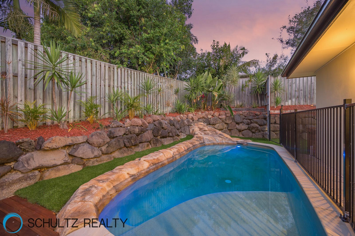 42 Ragamuffin drive West, Coomera Waters, Australia 4209, 4 Bedrooms Bedrooms, ,2 BathroomsBathrooms,House,Sold,Ragamuffin drive West,1098