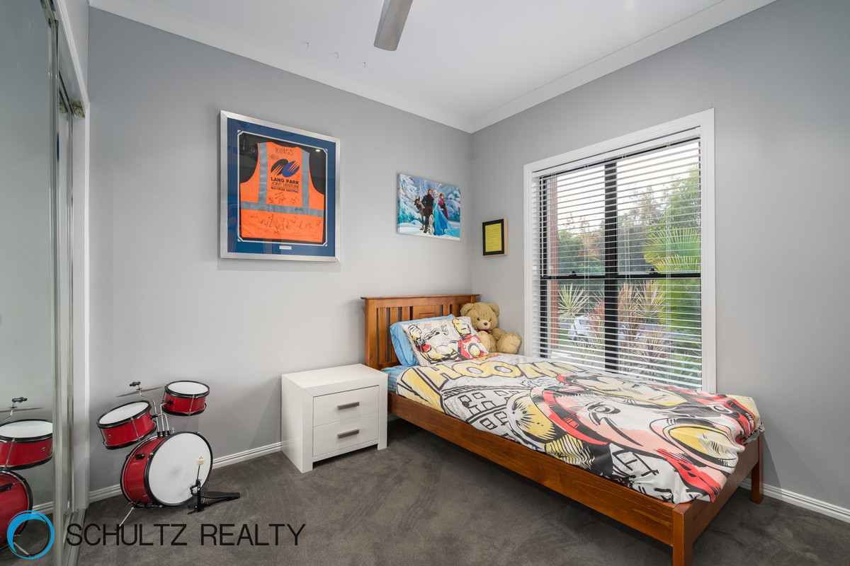 42 Ragamuffin drive West, Coomera Waters, Australia 4209, 4 Bedrooms Bedrooms, ,2 BathroomsBathrooms,House,Sold,Ragamuffin drive West,1098
