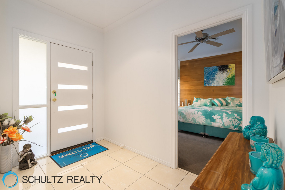 42 Ragamuffin drive West, Coomera Waters, Australia 4209, 4 Bedrooms Bedrooms, ,2 BathroomsBathrooms,House,Sold,Ragamuffin drive West,1098
