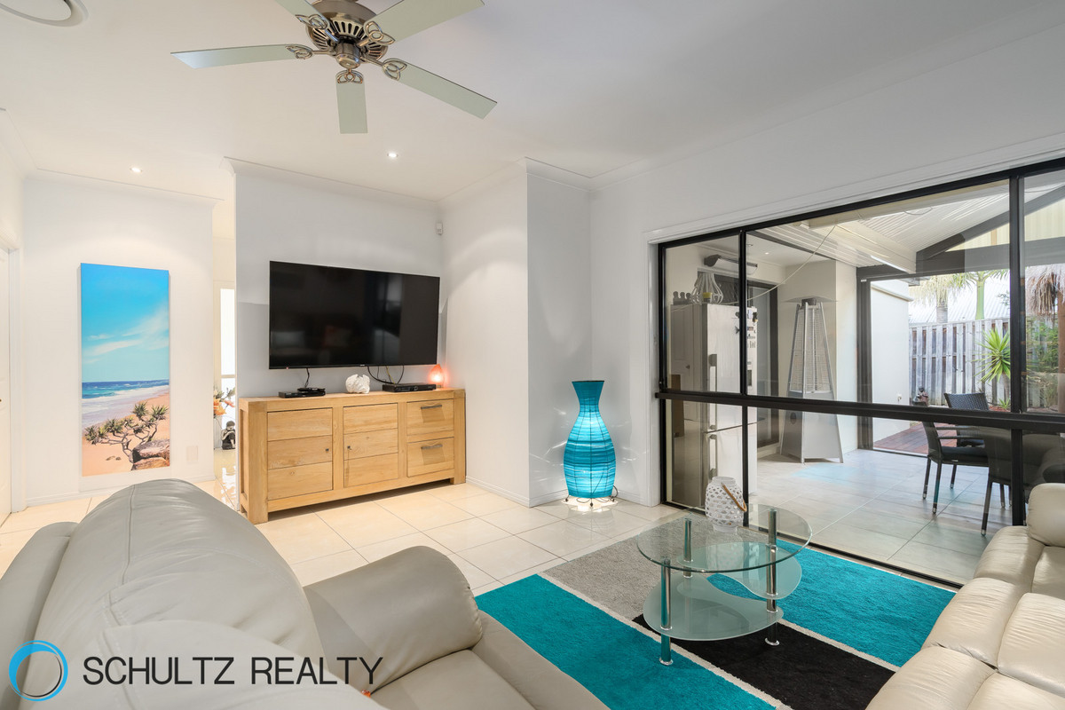 42 Ragamuffin drive West, Coomera Waters, Australia 4209, 4 Bedrooms Bedrooms, ,2 BathroomsBathrooms,House,Sold,Ragamuffin drive West,1098