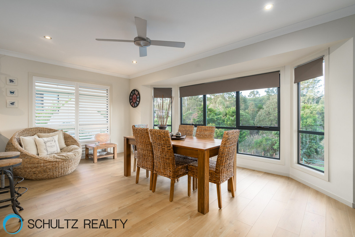 21 Vista Parade, Ormeau, Australia 4208, 5 Bedrooms Bedrooms, ,3 BathroomsBathrooms,House,Sold,Vista Parade,1102