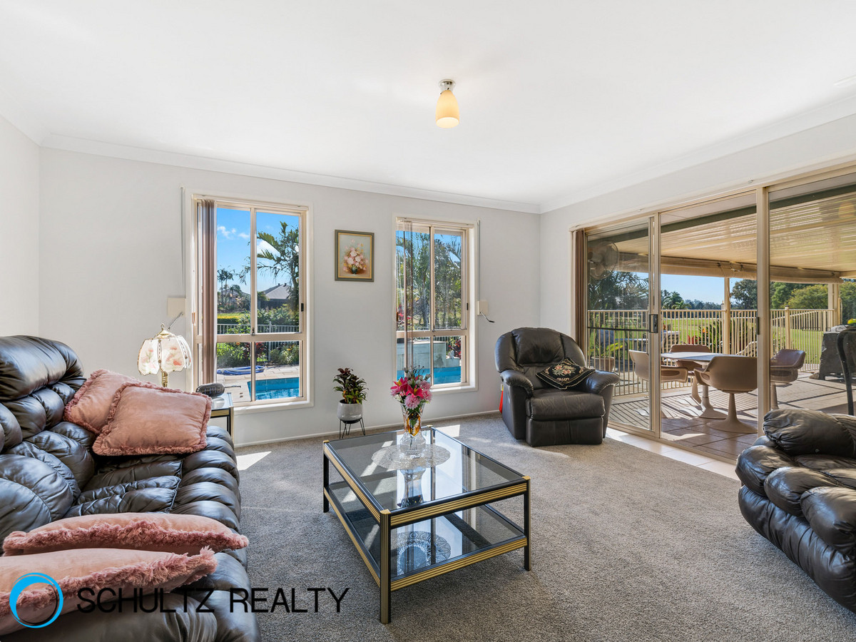 36 Laura Anne Drive, Windaroo, Australia 4207, 4 Bedrooms Bedrooms, ,2 BathroomsBathrooms,House,For sale,Laura Anne Drive,1108