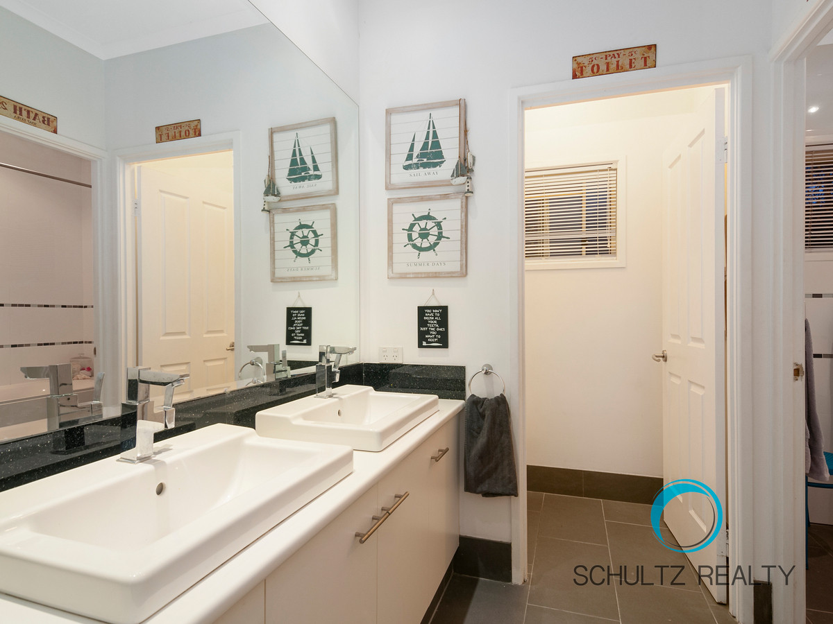 12-14 Sears Road, Yatala, Australia 4207, 5 Bedrooms Bedrooms, ,4 BathroomsBathrooms,House,For sale,Sears Road,1112