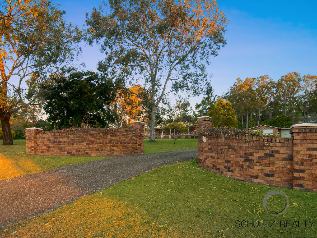 16-18 New Horizon Avenue, Bahrs Scrub, Australia 4207, 4 Bedrooms Bedrooms, ,2 BathroomsBathrooms,House,Sold,New Horizon Avenue,1114