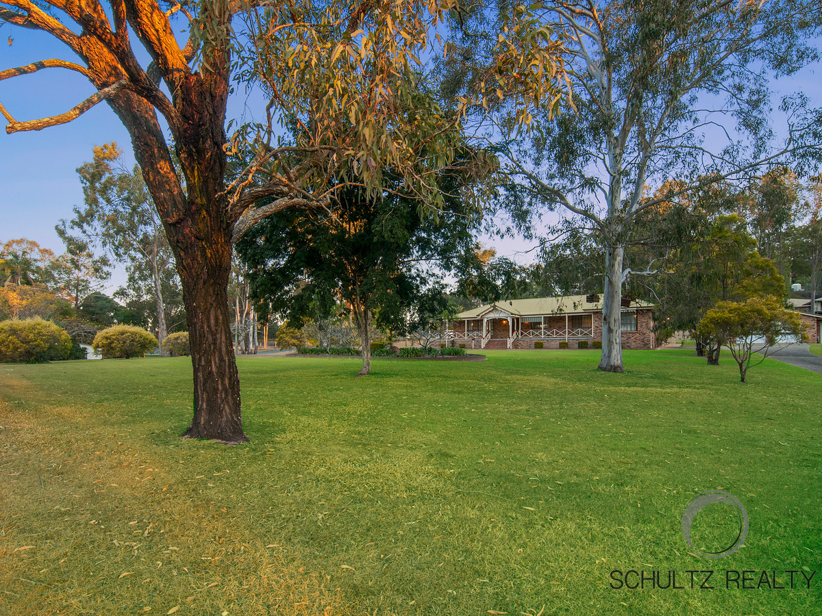 16-18 New Horizon Avenue, Bahrs Scrub, Australia 4207, 4 Bedrooms Bedrooms, ,2 BathroomsBathrooms,House,Sold,New Horizon Avenue,1114