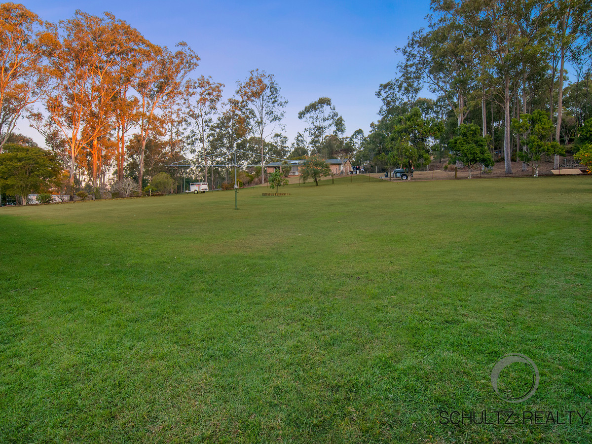 16-18 New Horizon Avenue, Bahrs Scrub, Australia 4207, 4 Bedrooms Bedrooms, ,2 BathroomsBathrooms,House,Sold,New Horizon Avenue,1114