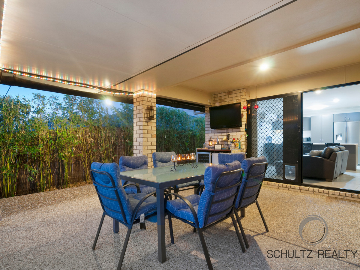 1 Dunraven Drive, Pimpama, Australia 4209, 4 Bedrooms Bedrooms, ,2 BathroomsBathrooms,House,Sold,Dunraven Drive,1116