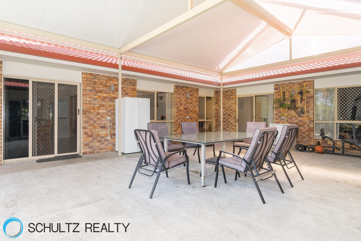38 Cramer Boulevard, Mount Warren Park, Australia 4207, 6 Bedrooms Bedrooms, ,3 BathroomsBathrooms,House,For sale,Cramer Boulevard,1118