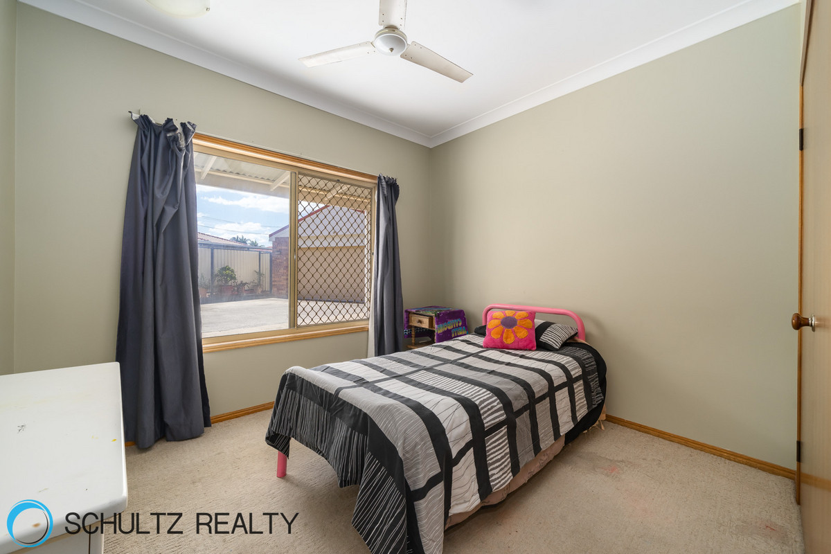 38 Cramer Boulevard, Mount Warren Park, Australia 4207, 6 Bedrooms Bedrooms, ,3 BathroomsBathrooms,House,For sale,Cramer Boulevard,1118