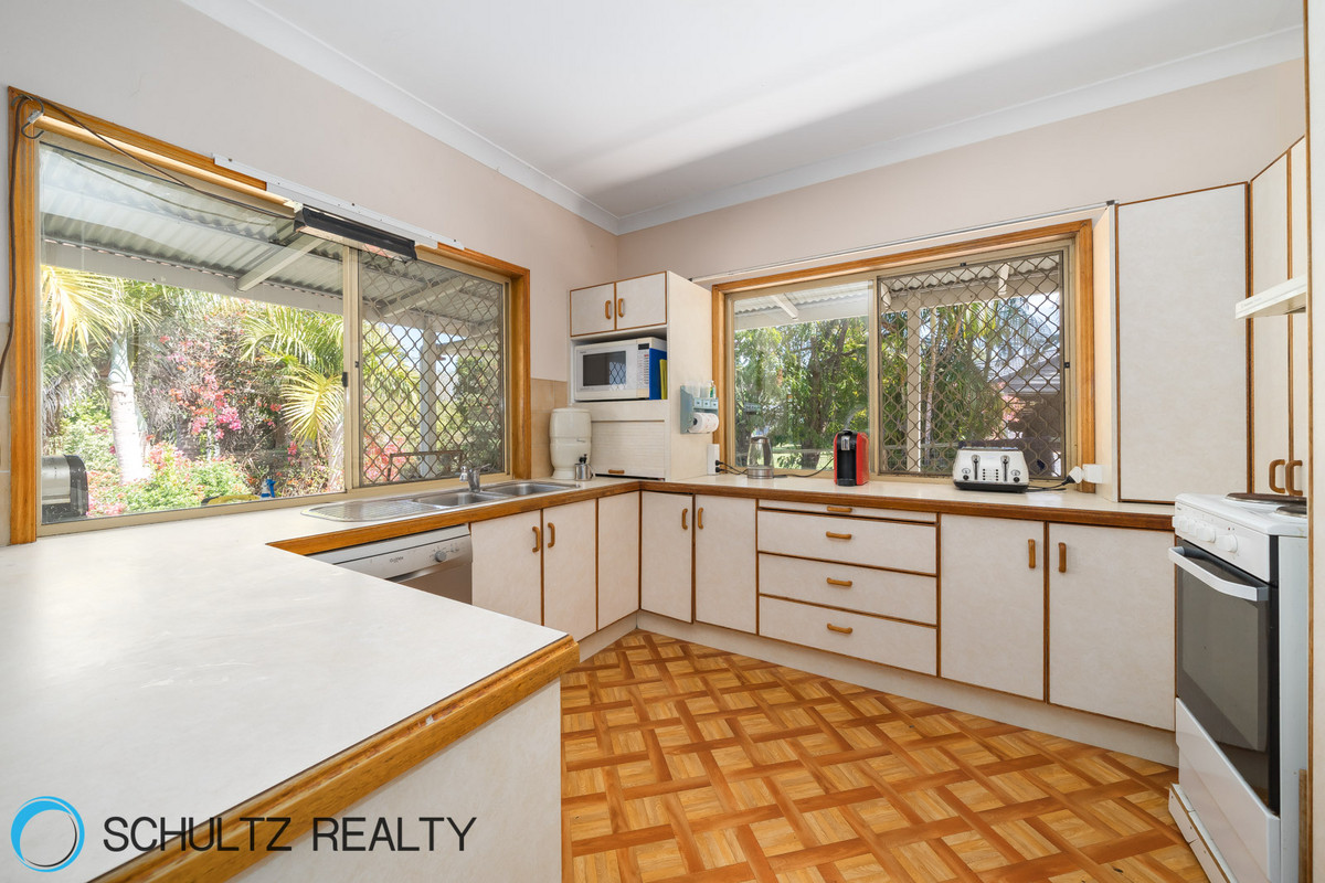 38 Cramer Boulevard, Mount Warren Park, Australia 4207, 6 Bedrooms Bedrooms, ,3 BathroomsBathrooms,House,For sale,Cramer Boulevard,1118