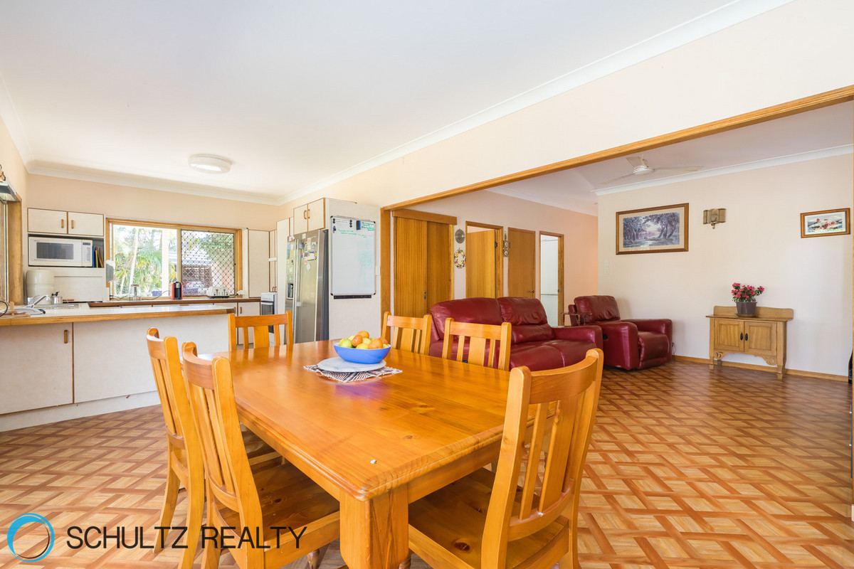 38 Cramer Boulevard, Mount Warren Park, Australia 4207, 6 Bedrooms Bedrooms, ,3 BathroomsBathrooms,House,For sale,Cramer Boulevard,1118