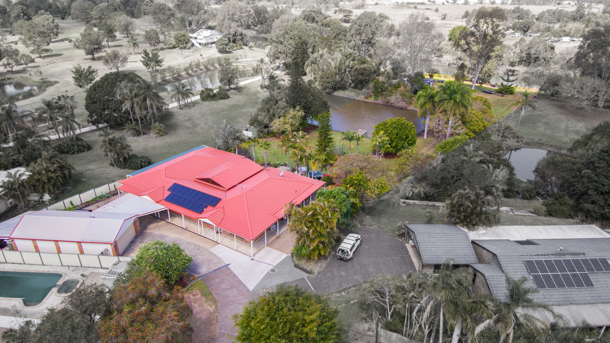 38 Cramer Boulevard, Mount Warren Park, Australia 4207, 6 Bedrooms Bedrooms, ,3 BathroomsBathrooms,House,For sale,Cramer Boulevard,1118