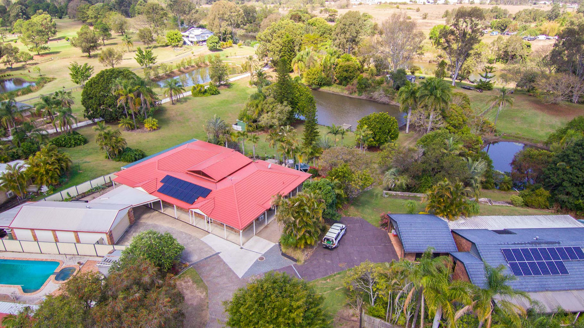 38 Cramer Boulevard, Mount Warren Park, Australia 4207, 6 Bedrooms Bedrooms, ,3 BathroomsBathrooms,House,For sale,Cramer Boulevard,1118