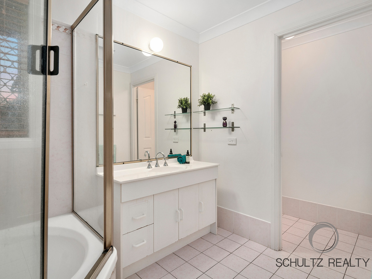 30 Kaiser Drive, Windaroo, Australia 4207, 4 Bedrooms Bedrooms, ,3 BathroomsBathrooms,House,Sold,Kaiser Drive,1122