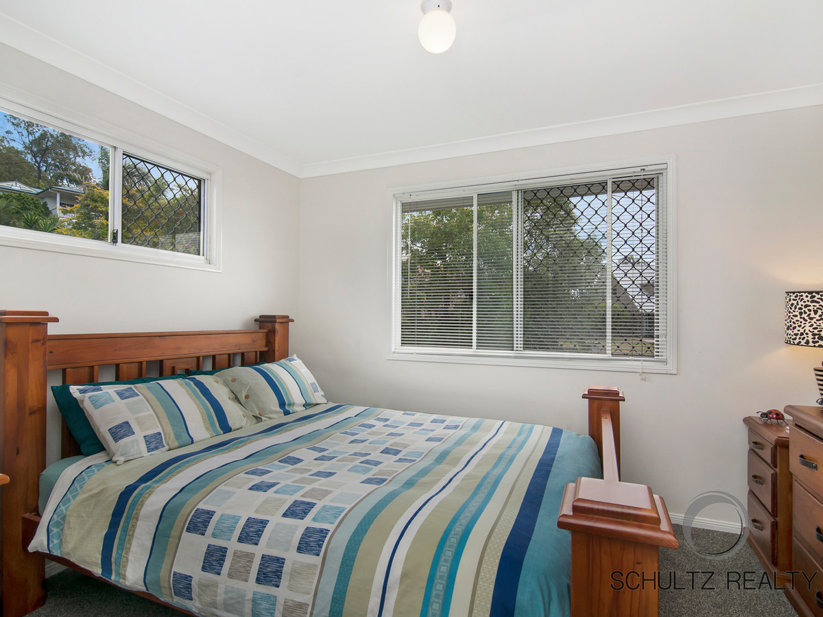 18 Leanne Court, Mount Warren Park, Australia 4207, 3 Bedrooms Bedrooms, ,1 BathroomBathrooms,House,For sale,Leanne Court,1123