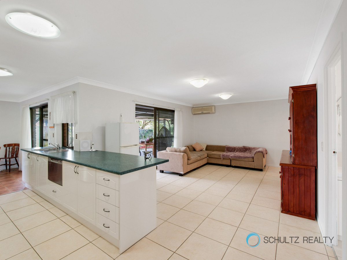2 Mewing Court, Windaroo, Australia 4207, 3 Bedrooms Bedrooms, ,2 BathroomsBathrooms,House,Sold,Mewing Court,1124