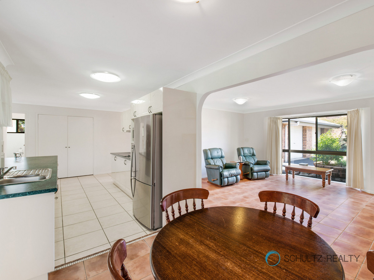 2 Mewing Court, Windaroo, Australia 4207, 3 Bedrooms Bedrooms, ,2 BathroomsBathrooms,House,Sold,Mewing Court,1124