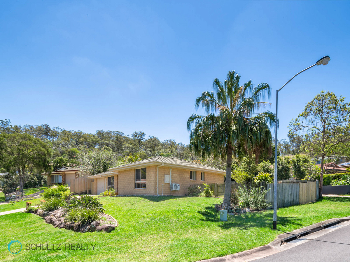1 Laura Court, Mount Warren Park, Australia 4207, 4 Bedrooms Bedrooms, ,1 BathroomBathrooms,House,Sold,Laura Court,1126