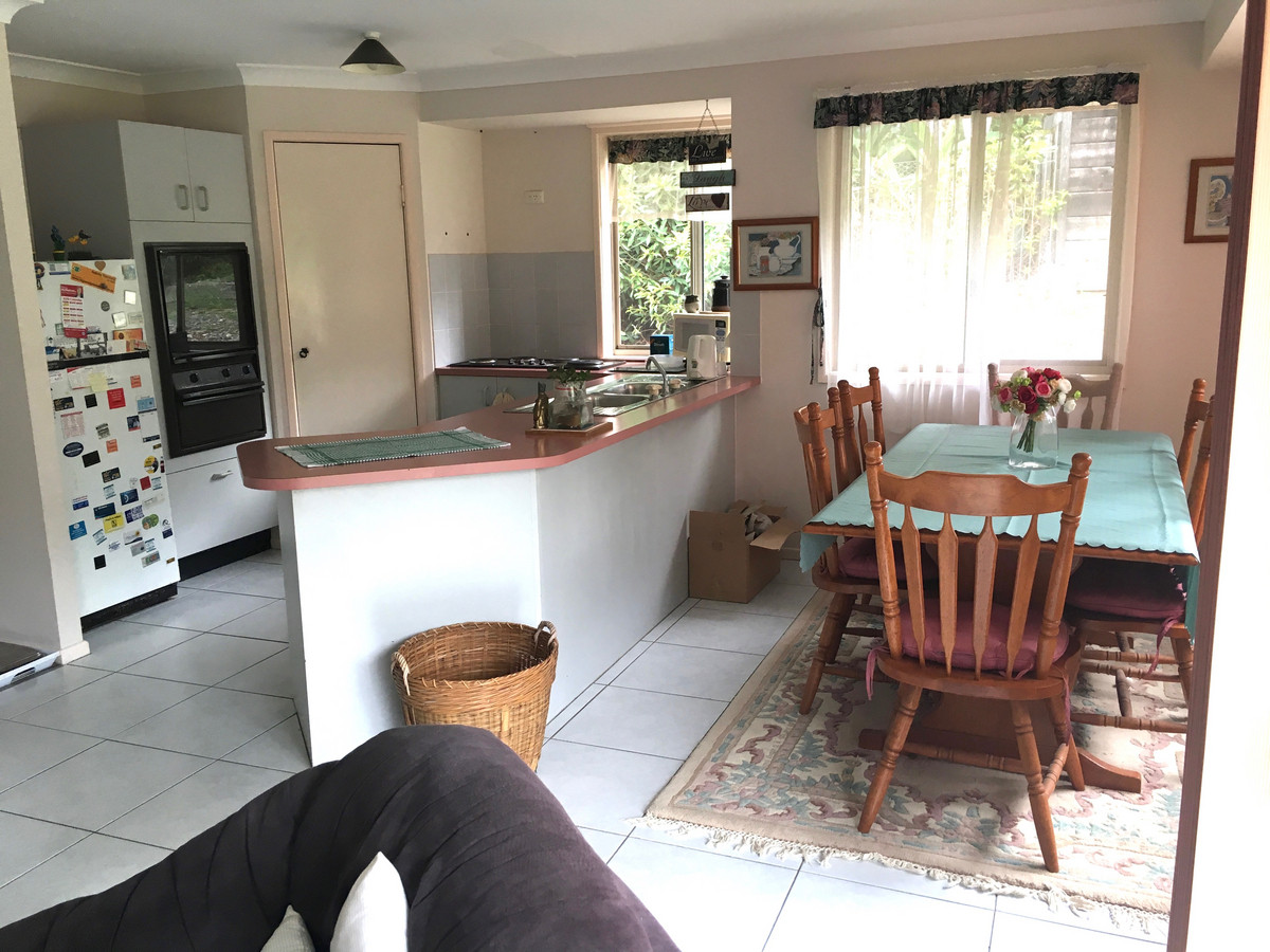 33 Kaiser Drive, Windaroo, Australia 4207, 3 Bedrooms Bedrooms, ,2 BathroomsBathrooms,House,Sold,Kaiser Drive,1130