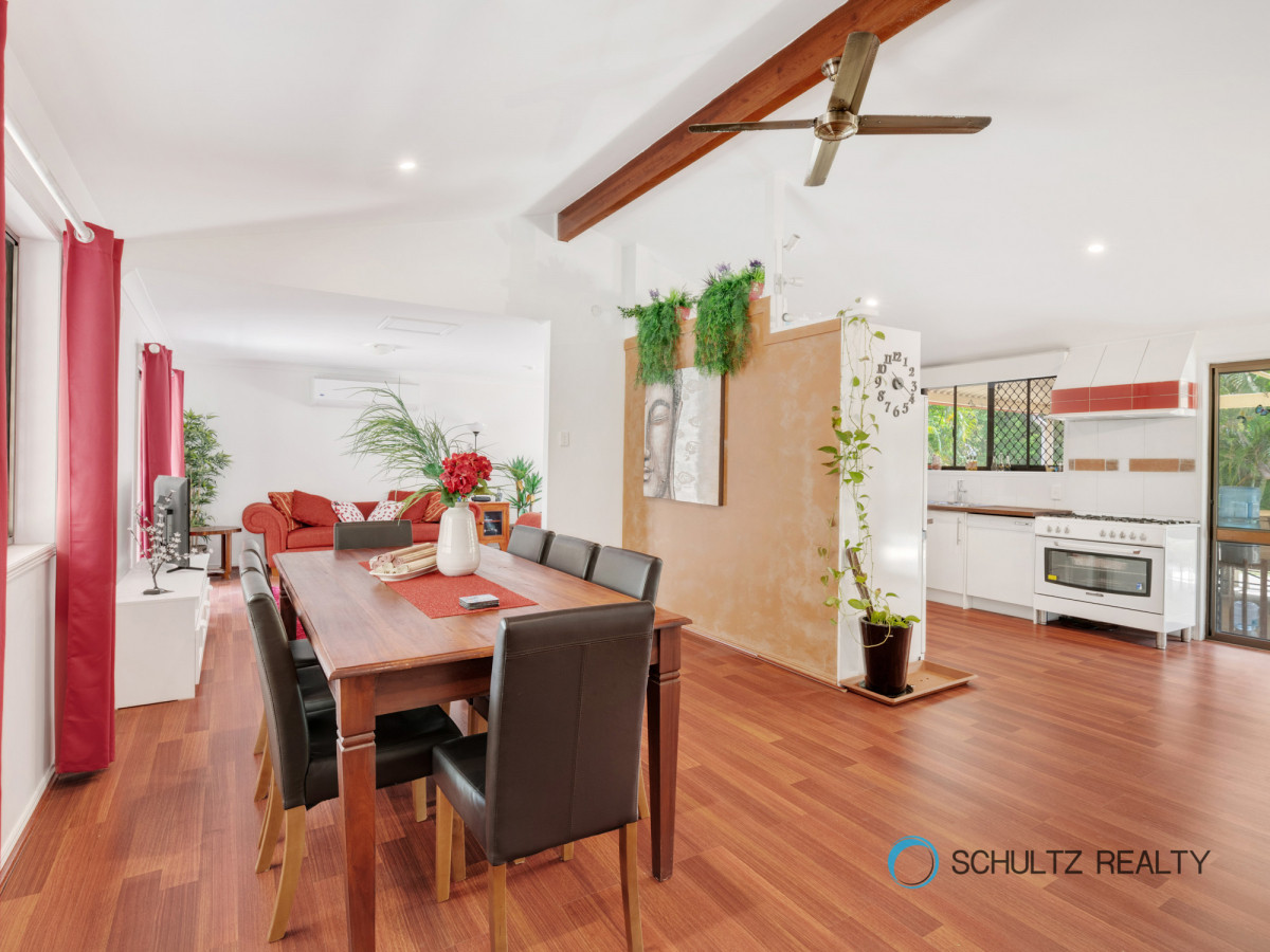 27 Paterson Road, Yatala, Australia 4207, 6 Bedrooms Bedrooms, ,2 BathroomsBathrooms,House,Sold,Paterson Road,1137