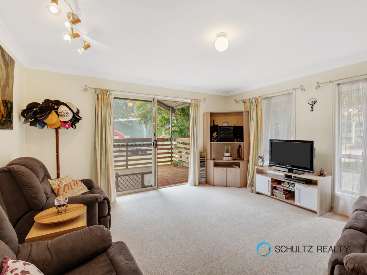 27 Paterson Road, Yatala, Australia 4207, 6 Bedrooms Bedrooms, ,2 BathroomsBathrooms,House,Sold,Paterson Road,1137