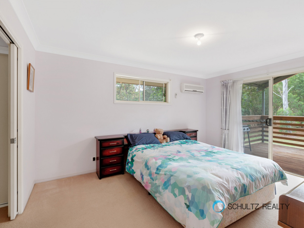 27 Paterson Road, Yatala, Australia 4207, 6 Bedrooms Bedrooms, ,2 BathroomsBathrooms,House,Sold,Paterson Road,1137