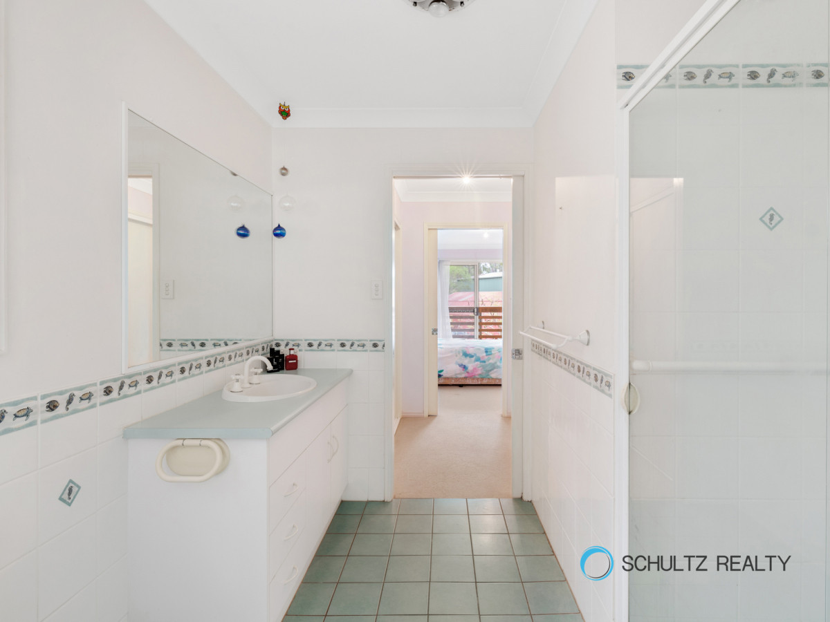 27 Paterson Road, Yatala, Australia 4207, 6 Bedrooms Bedrooms, ,2 BathroomsBathrooms,House,Sold,Paterson Road,1137