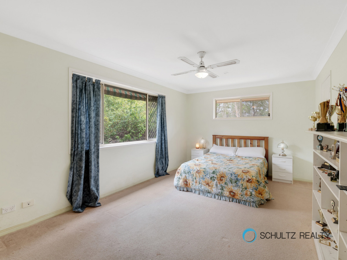 27 Paterson Road, Yatala, Australia 4207, 6 Bedrooms Bedrooms, ,2 BathroomsBathrooms,House,Sold,Paterson Road,1137