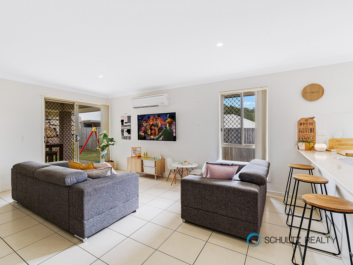 22 Nevron Drive, Bahrs Scrub, Australia 4207, 4 Bedrooms Bedrooms, ,2 BathroomsBathrooms,House,For sale,Nevron Drive,1135