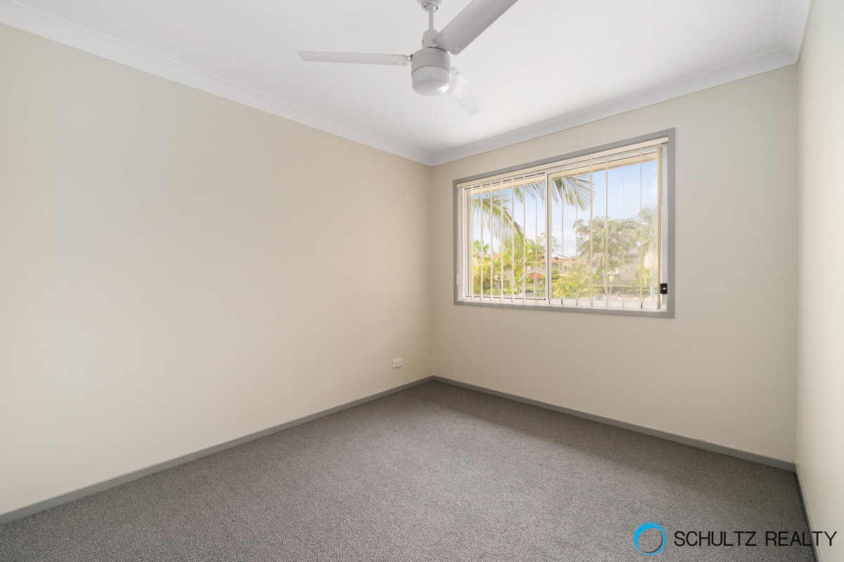 4/8 Earnshaw Street, Calamvale, Australia 4116, 3 Bedrooms Bedrooms, ,2 BathroomsBathrooms,Townhouse,For sale,Earnshaw Street,1139