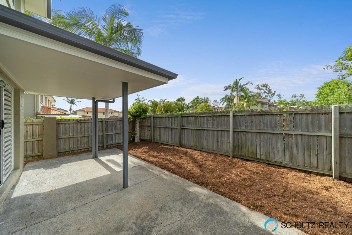 4/8 Earnshaw Street, Calamvale, Australia 4116, 3 Bedrooms Bedrooms, ,2 BathroomsBathrooms,Townhouse,For sale,Earnshaw Street,1139