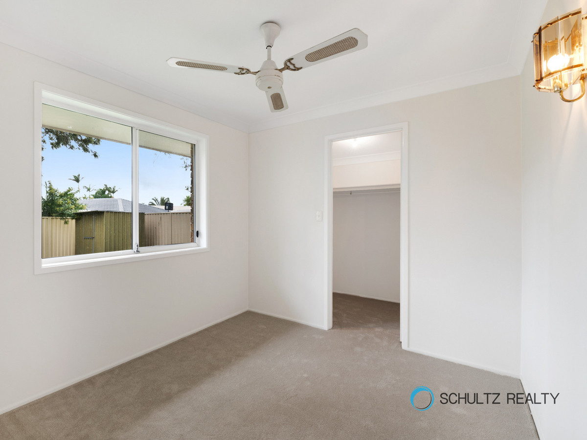 43 Robert Stanley Drive, Mount Warren Park, Australia 4207, 3 Bedrooms Bedrooms, ,2 BathroomsBathrooms,House,Sold,Robert Stanley Drive,1141