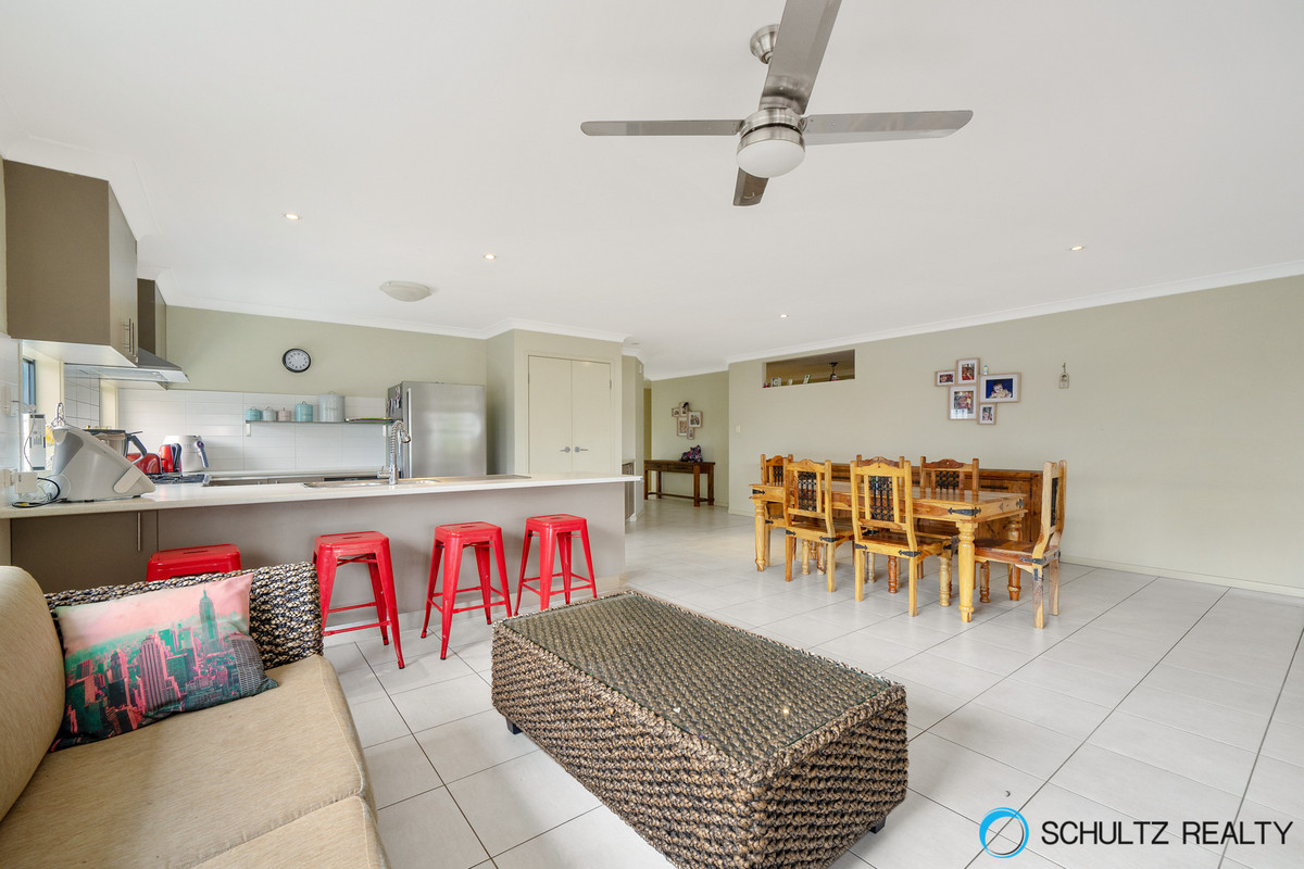 19 Ravensthorpe Street, Ormeau, Australia 4208, 4 Bedrooms Bedrooms, ,2 BathroomsBathrooms,House,For sale,Ravensthorpe Street,1144
