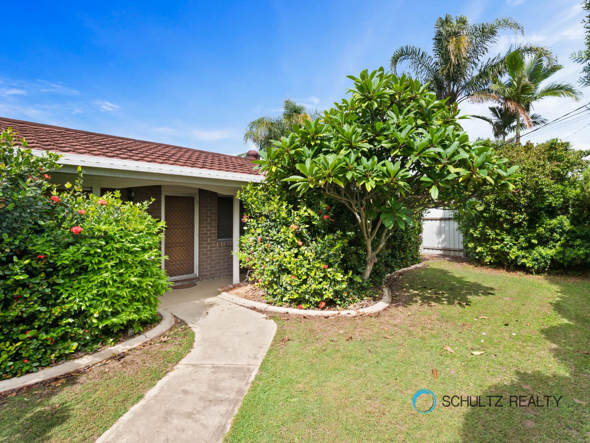 18 Carlyon Street, Mount Warren Park, Australia 4207, 3 Bedrooms Bedrooms, ,1 BathroomBathrooms,House,Sold,Carlyon Street,1145