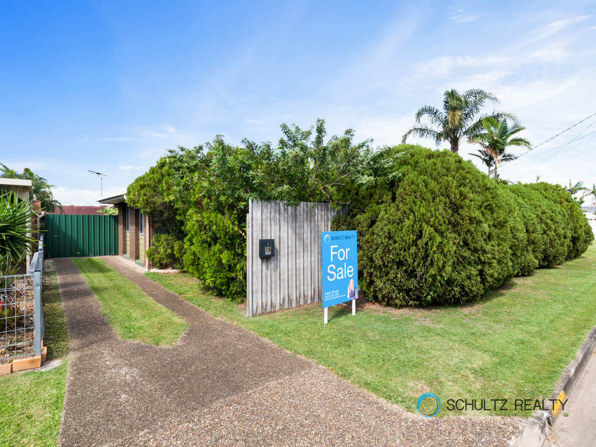18 Carlyon Street, Mount Warren Park, Australia 4207, 3 Bedrooms Bedrooms, ,1 BathroomBathrooms,House,Sold,Carlyon Street,1145