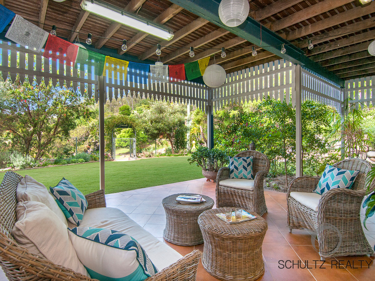 13 Rae Court, Mount Warren Park, Australia 4207, 5 Bedrooms Bedrooms, ,3 BathroomsBathrooms,House,Sold,Rae Court,1146