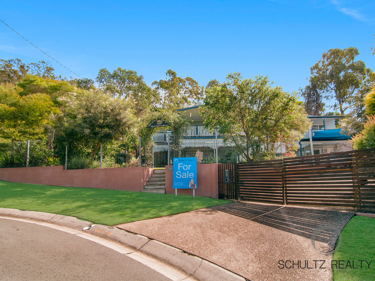 13 Rae Court, Mount Warren Park, Australia 4207, 5 Bedrooms Bedrooms, ,3 BathroomsBathrooms,House,Sold,Rae Court,1146