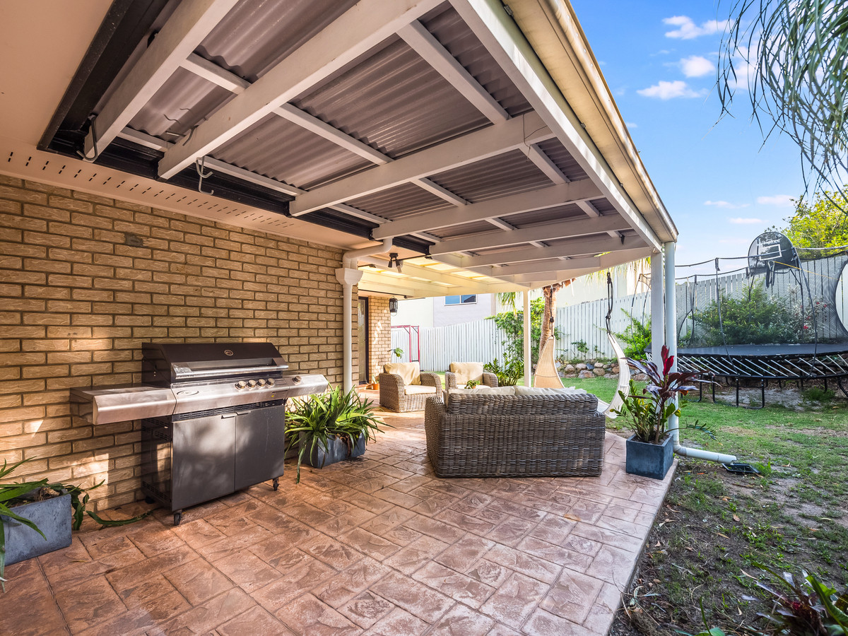 4 Albert Valley Drive, Bahrs Scrub, Australia 4207, 4 Bedrooms Bedrooms, ,2 BathroomsBathrooms,House,Sold,Albert Valley Drive,1147