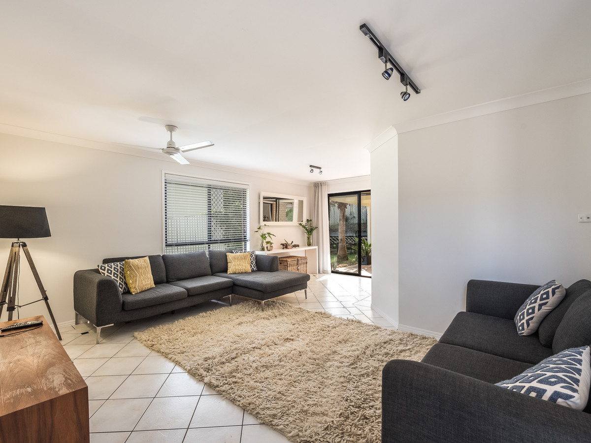 4 Albert Valley Drive, Bahrs Scrub, Australia 4207, 4 Bedrooms Bedrooms, ,2 BathroomsBathrooms,House,Sold,Albert Valley Drive,1147